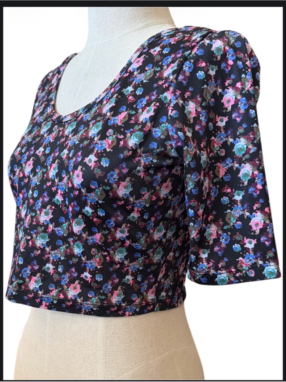 ONZIE Floral backless crop top/swim